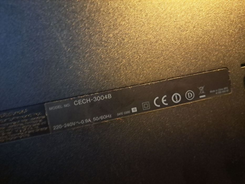 PlayStation 3 Slim 320 GB – kompletny zestaw