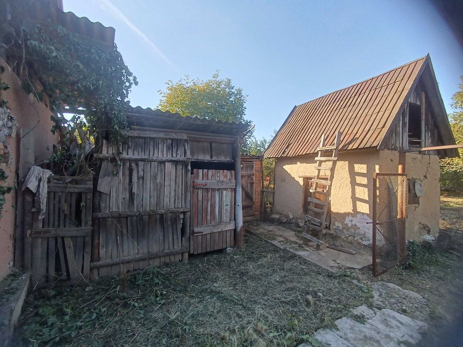 КОМПАКТНИЙ, НЕВЕЛИКИЙ 2-х кімнатний будинок 59 кв.м., житловий стан!