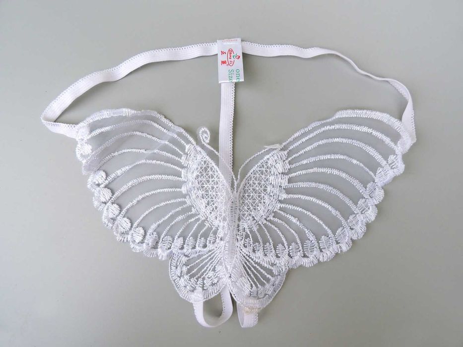 Viralowe urocze i seksowne stringi