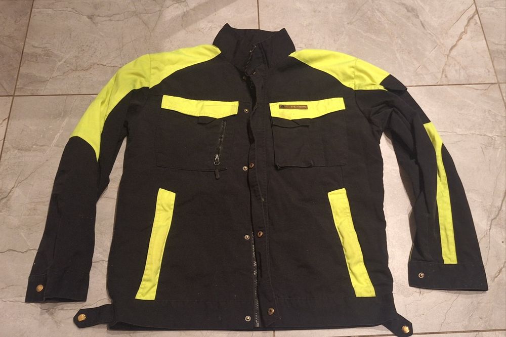 Bluza czarna do pracy