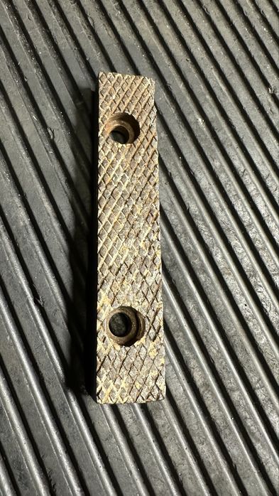 Imadlo Bison 100 szczeka oryginalna uzywana