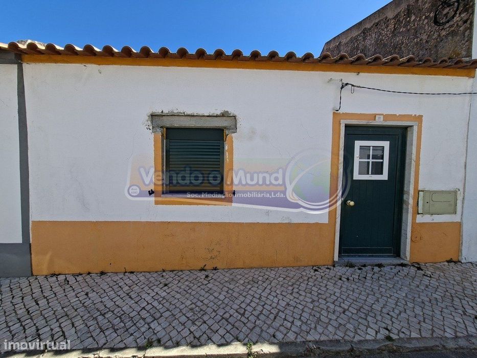 Moradia T1+1 em Muge (MG065)