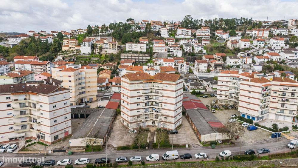 Venda | Apartamento T3 com Sótão e Garagem no Bairro de Santa Apolónia — Eiras E São Paulo De Frades, Coimbra