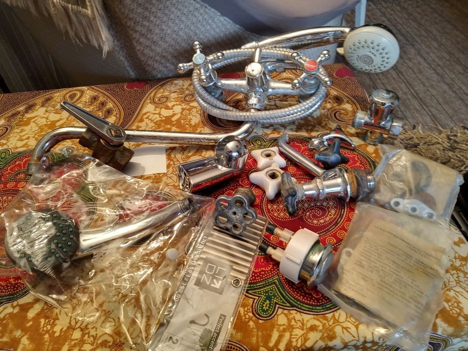 ,Комплект сантехнический.