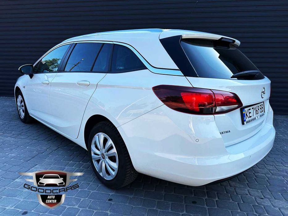 OPEL ASTRA SPORTS TOURER 2018 VIN W0VBD8EG8J8049263 фото оголошення 4 з 9