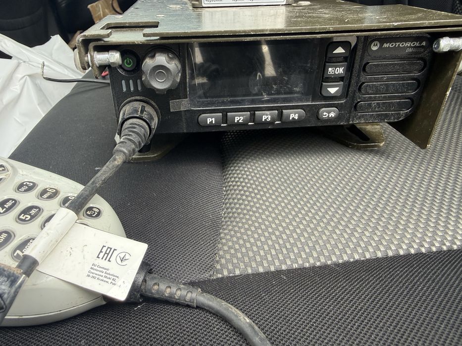Автомобільна радіостанція motorolla dm4600e