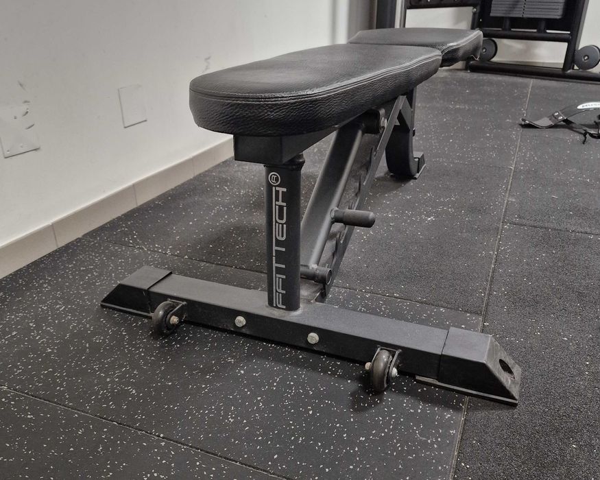 Banco Regulável de Musculação FitTech em bom estado