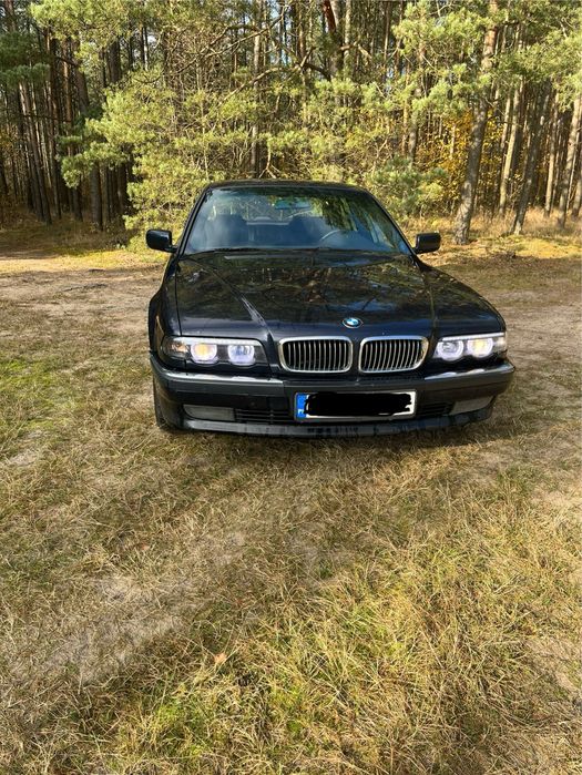 BMW serii 7, E38, silnik 2,8 benzyna + LPG
