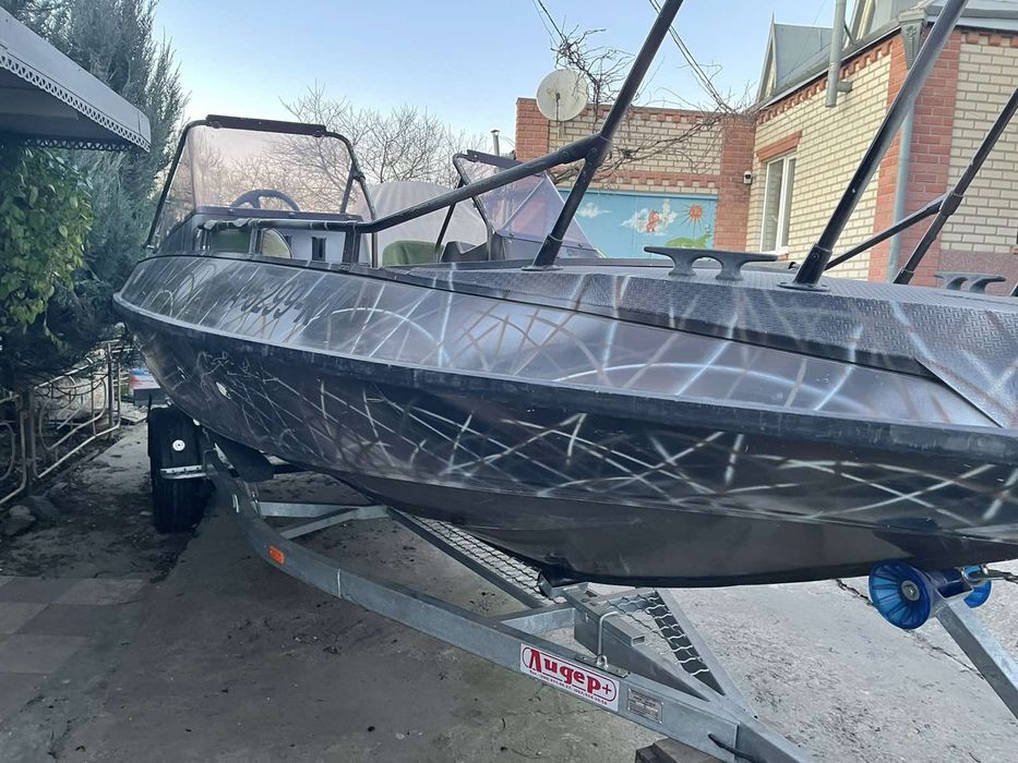 Buster  XXL   2007 год