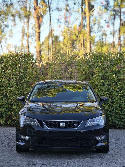 Seat Leon 2.0 TDi FR *Teto panorâmico*