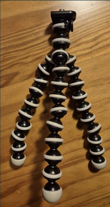 Gorilla Pod e selfie stick para máquinas fotográfica