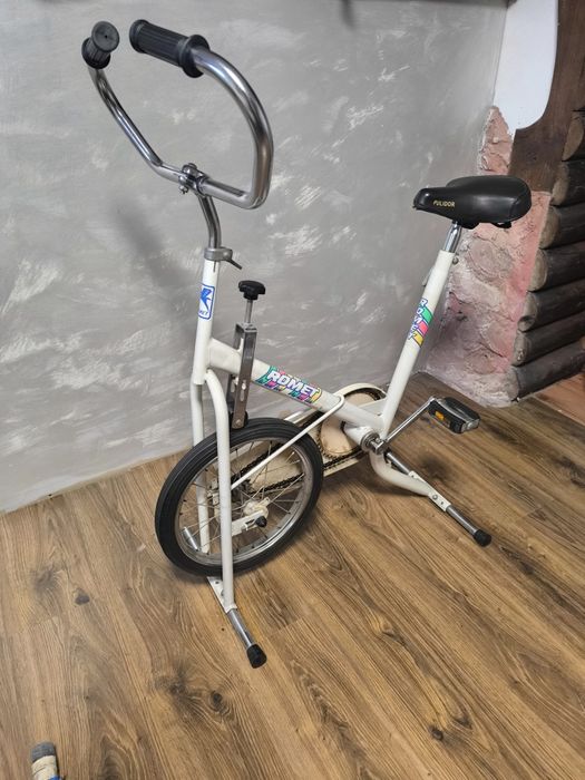 Rower stacjonarny Romet.