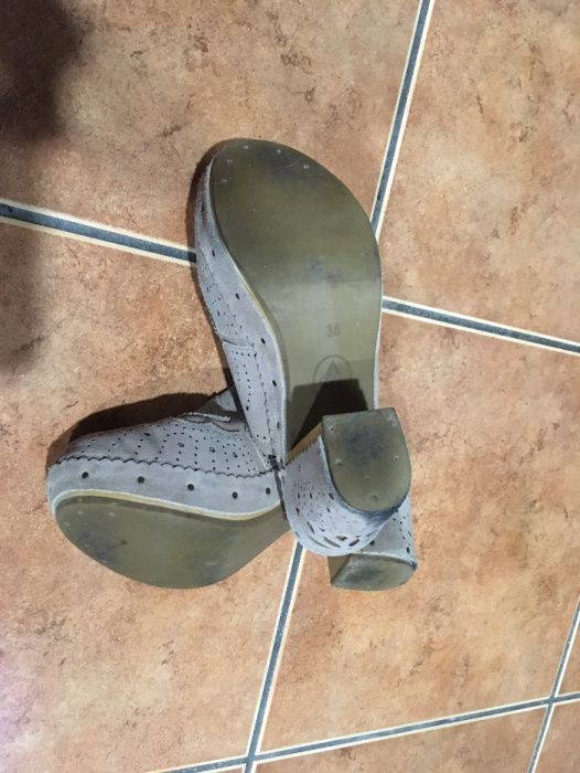 socas beges tamanho 36