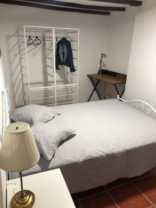 Arrenda-se T1 muito próximo do pólo principal da UBI e do pelourinho,