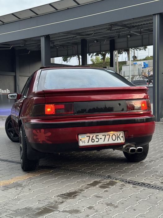 Mazda 323 bg f 1.8