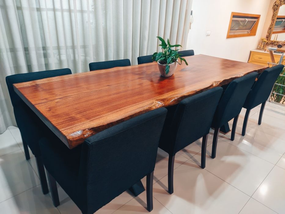 Peças únicas em madeira maciça