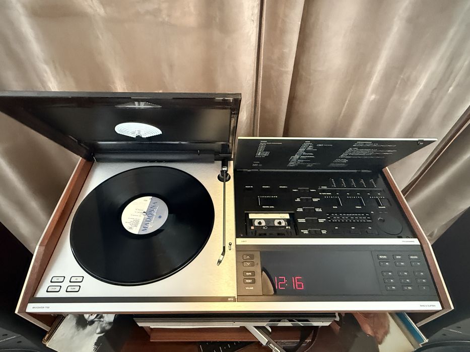 Bang&Olufsen Beocenter 7700