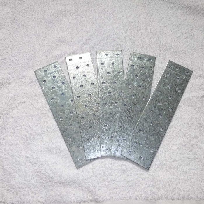 Placas perfuradas e galvanizadas, 200 x 50 x 2 mm, 50 pcs.