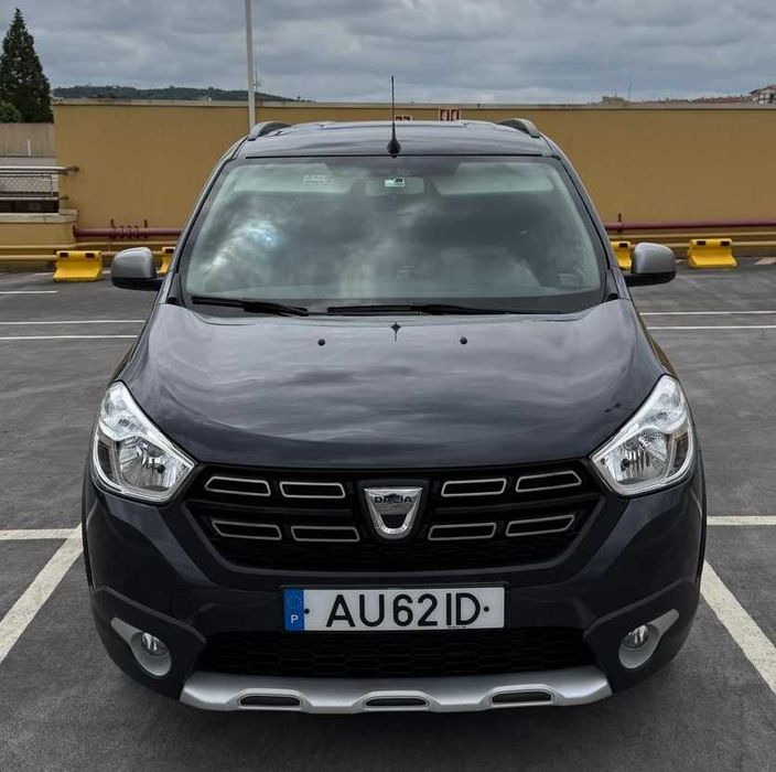 Dacia Lodgy 1.5 dCi Stepway 7L