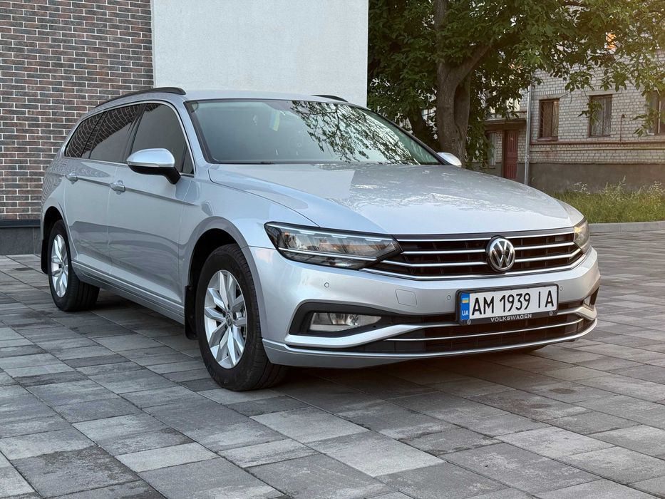 Volkswagen Passat 2019 VIN WVWZZZ3CZLE028664 фото оголошення 4 з 24