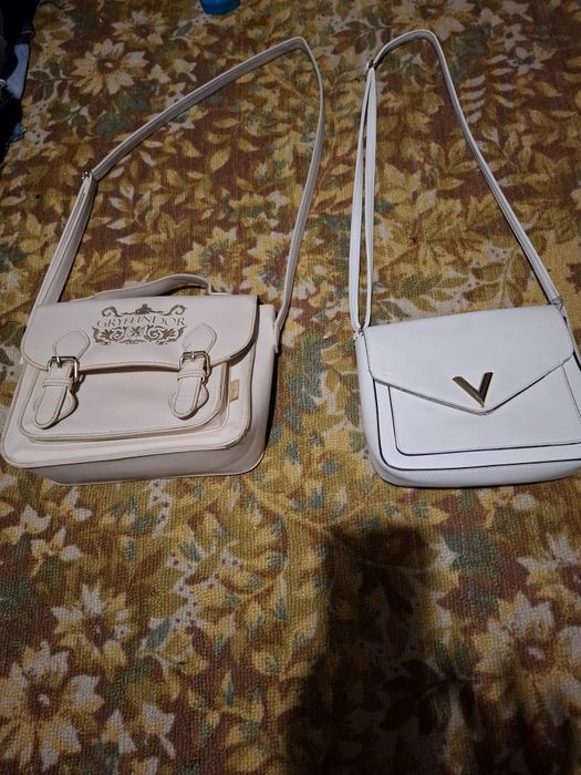 Сумочка через плечо на регулируемой ремешке