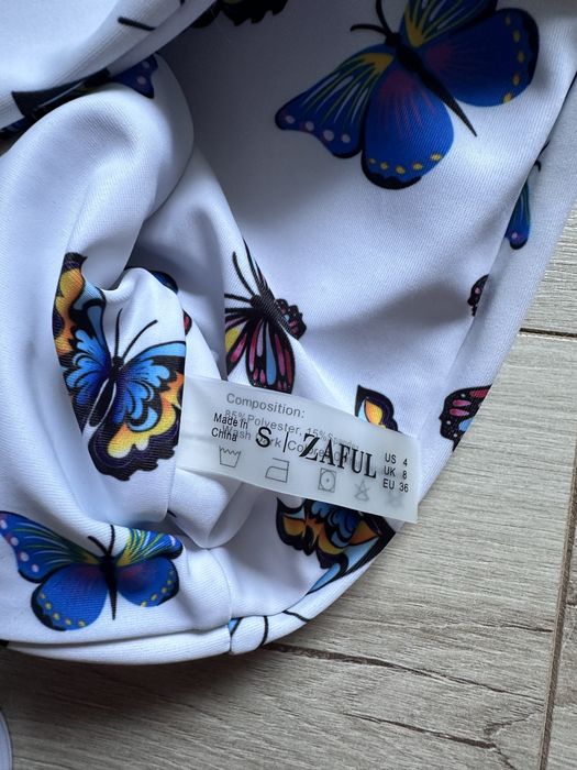 Раздельный купальник бандо с принтом бабочек и шнуровкой zaful