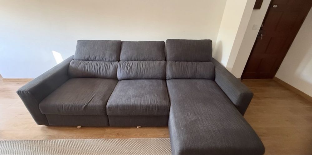 Sofa cama e baú com cheese
