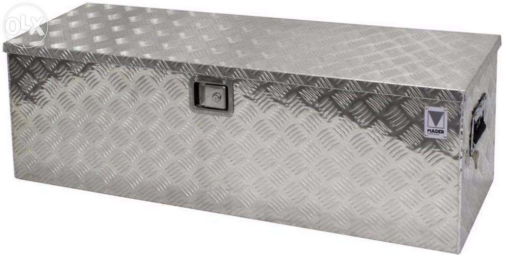 Mala Caixa Baú para ferramentas em Alumínio para uso no exterior. AP28