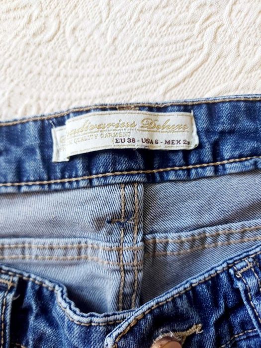 Calça de ganga Stradivarius M