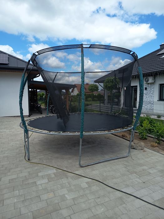Trampolina ogrodowa duża