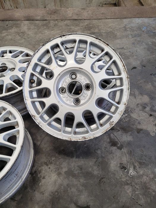 Felgi Aluminiowej volkswagen 4 x 100 komplet bbs r 15