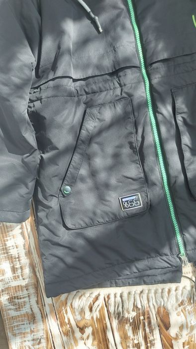 Куртка на весну в ідеальному стані 158