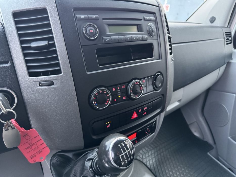 Volkswagen Crafter 2012