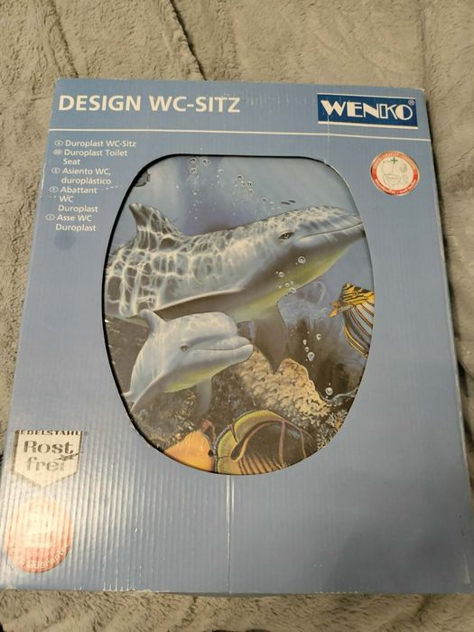 Nowa zapakowana deska toaletowa