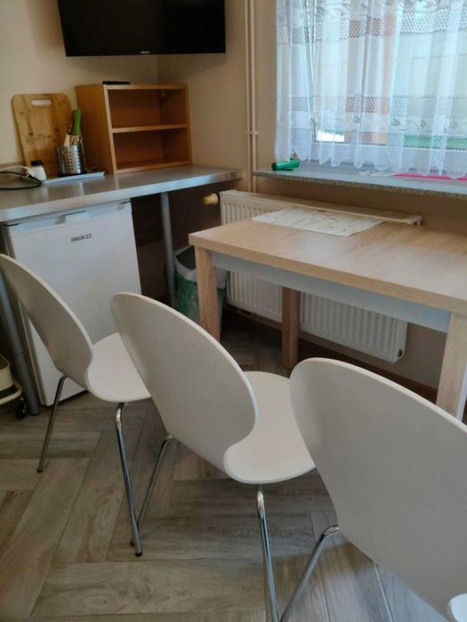 Krzesła do kuchni, jadalni - 3 sztuki