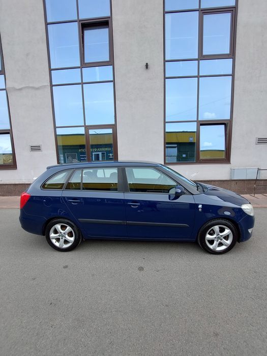 Skoda Fabia 2011 VIN TMBJK25J1B3169439 фото оголошення 4 з 8