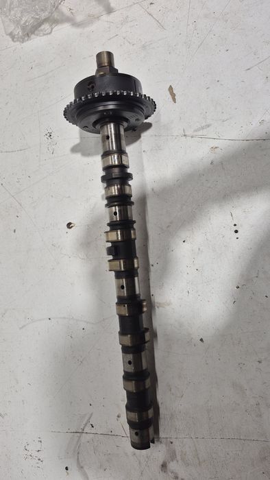 Wałek rozrządu z kołem Mercedes Benz W203 A271 051 02 03