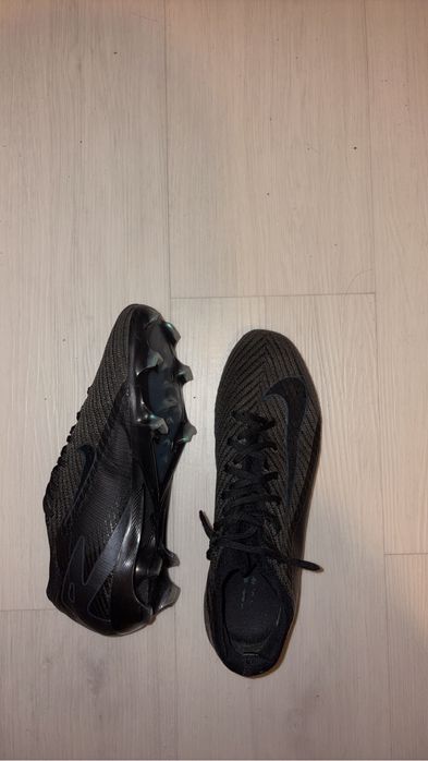 Nike Mercurial Black