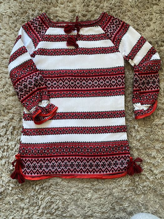 Вишите плаття для дівчинки