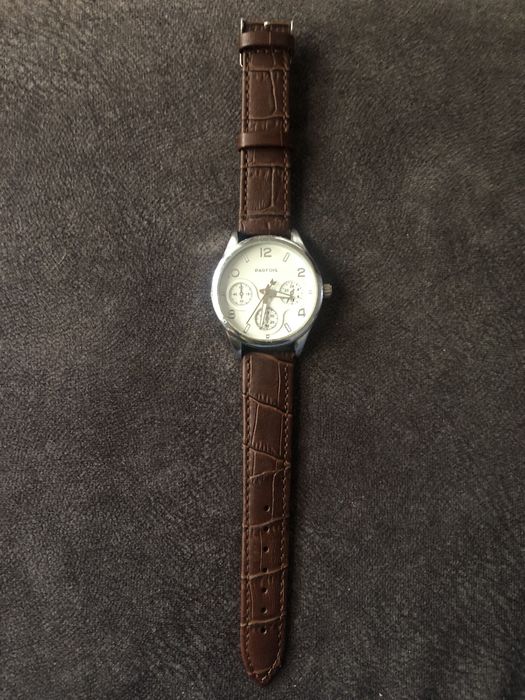 Relógio Parfois Com pracelete em pele castanha