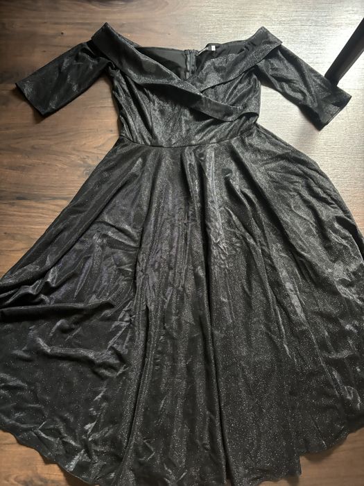 Платье вечернее, в хорошем состоянии