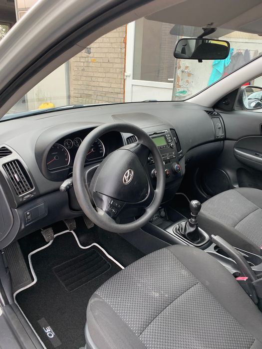 Hyundai i30  rocznik 2009 1,4 benzyna