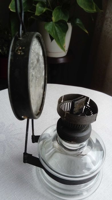 Lampa naftowa bez klosza