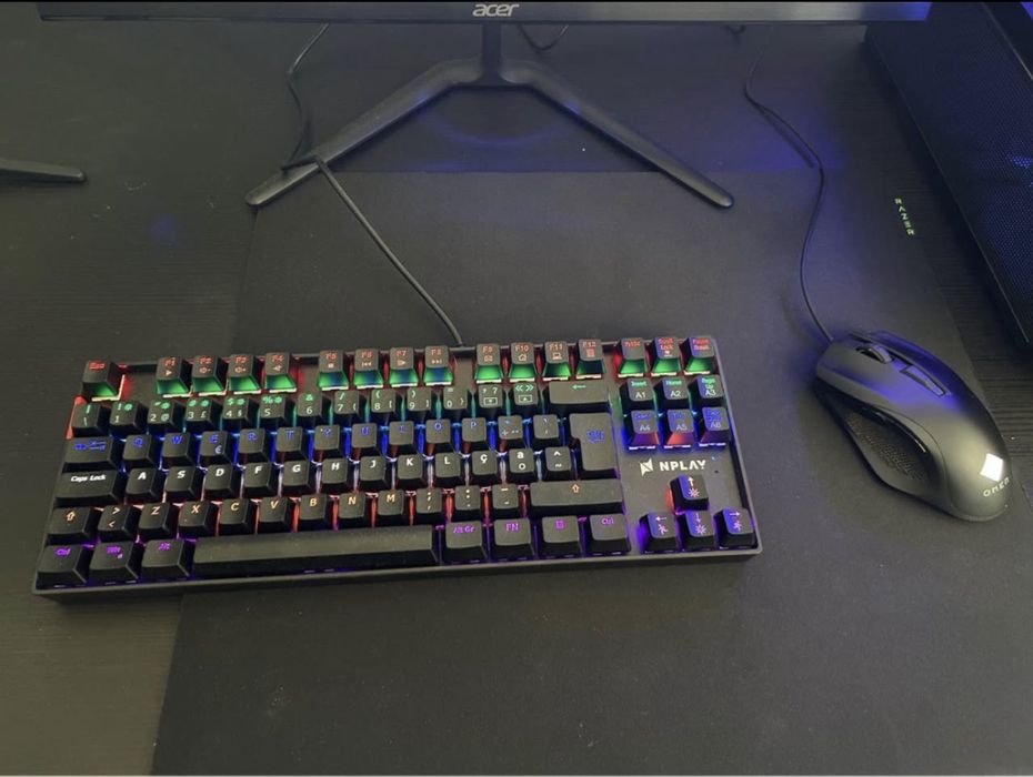 Setup Gaming NOVO Ryzen 5 5600X RX 9060XT  16 Gb Ram