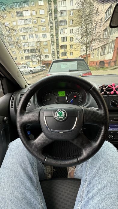 Skoda fabia 2 2012 1.4 газ/бензин