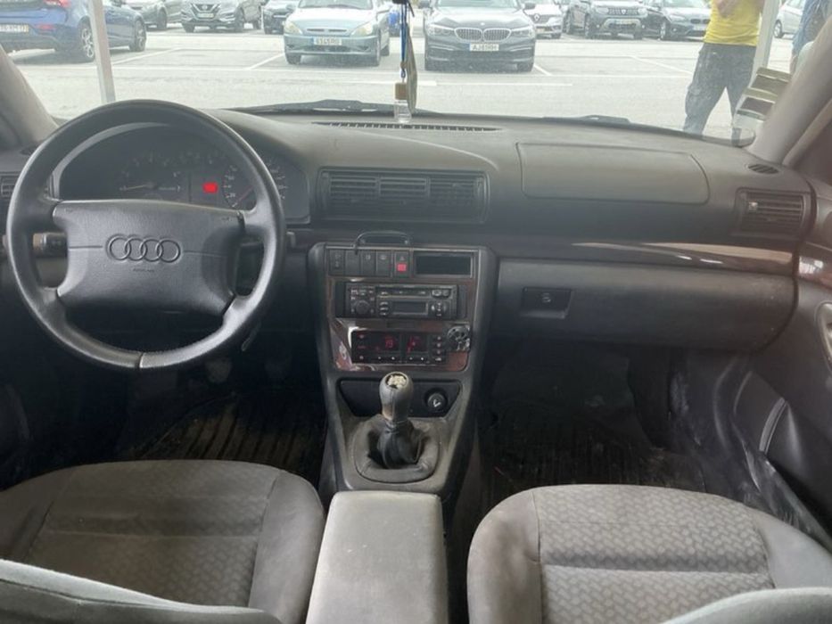 Audi A4 1.6 Gasolina