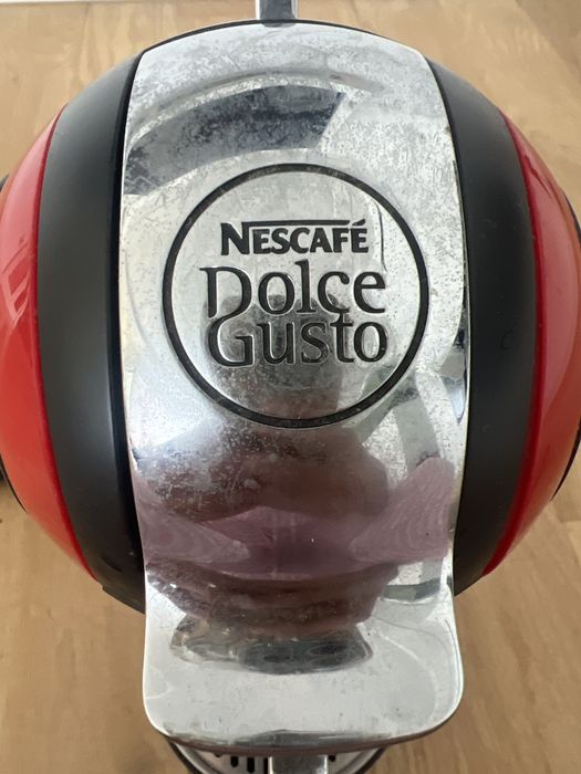 máquina de café nescafé.
