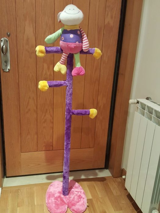 Bengaleiro colorido quarto criança