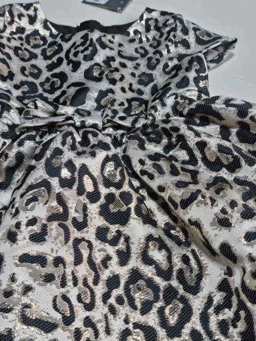 Гарна сукня для дівчинки Primark