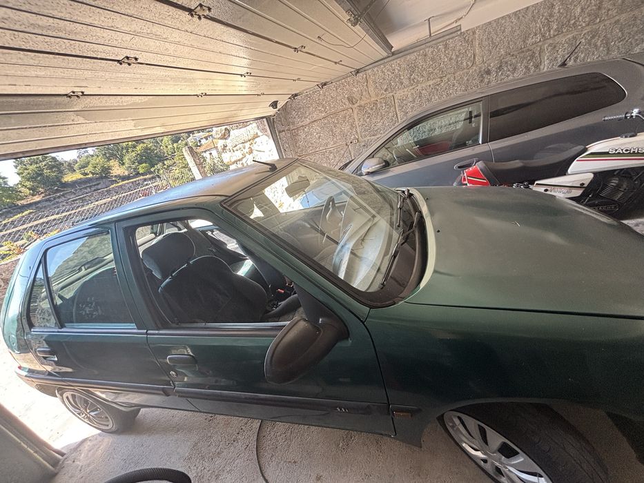 Citroen saxo 1.1 gasolina